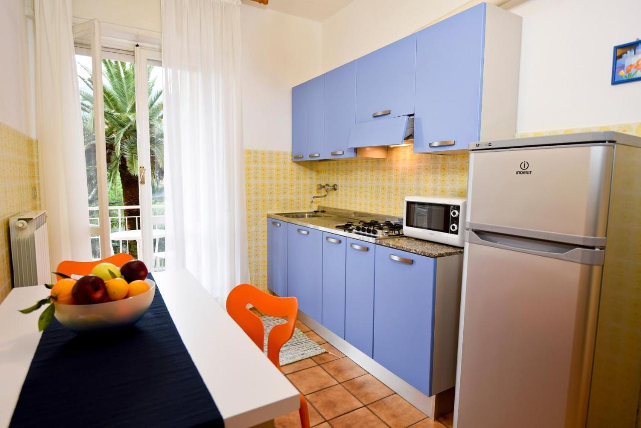 Residence Orchidea Pietra Ligure Ngoại thất bức ảnh